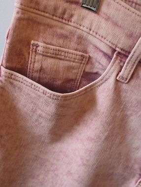 Beautiful Pink Wash. Universal Thread. Women's Pink Stretch Jeans